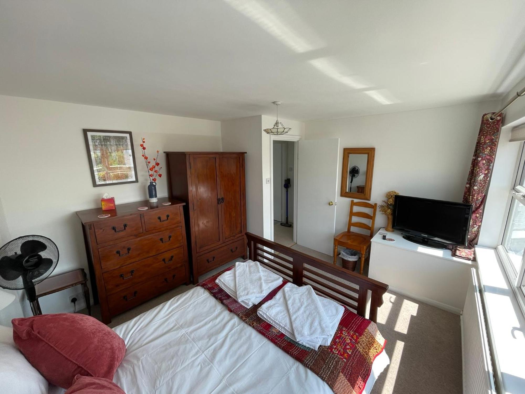 Close To Sea And South Downs National Park - Sompting Bagian luar foto