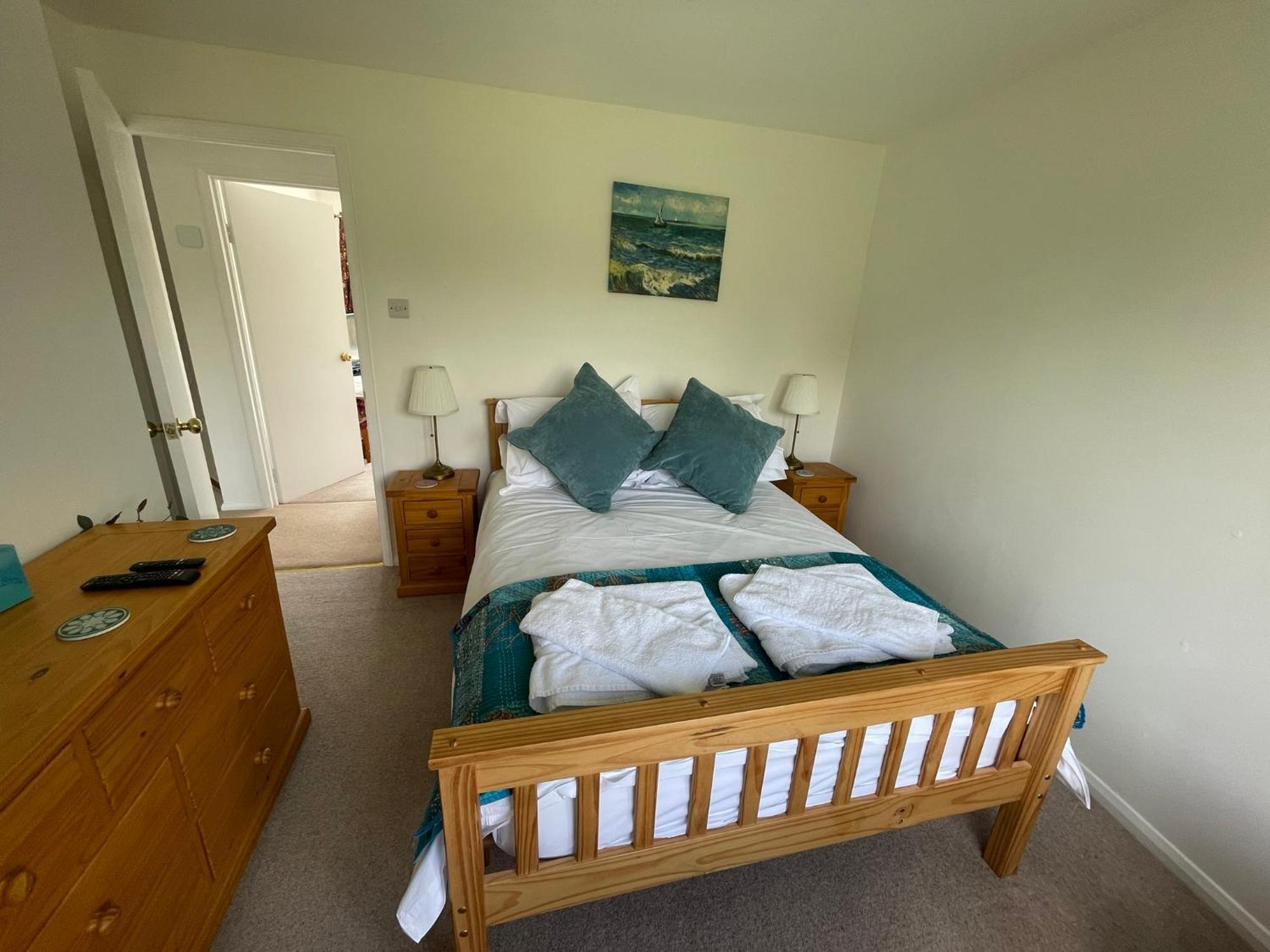 Close To Sea And South Downs National Park - Sompting Bagian luar foto